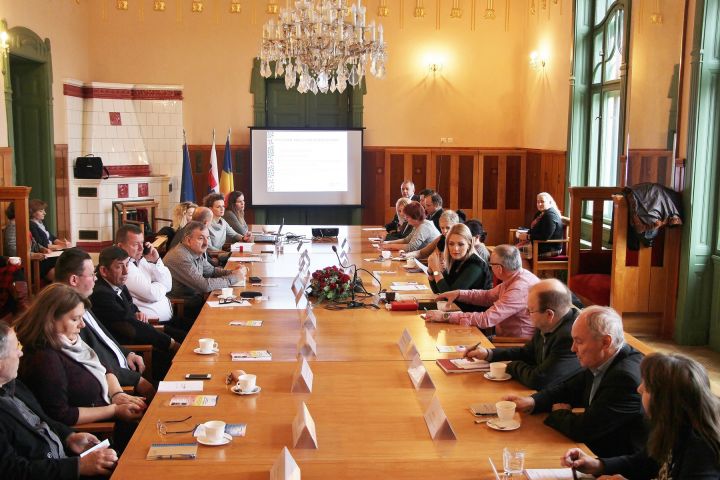 Pracovné stretnutie zástupcov (KSK) a (MAS) &quot; Spoločne pre rozvoj Košického kraja&quot;